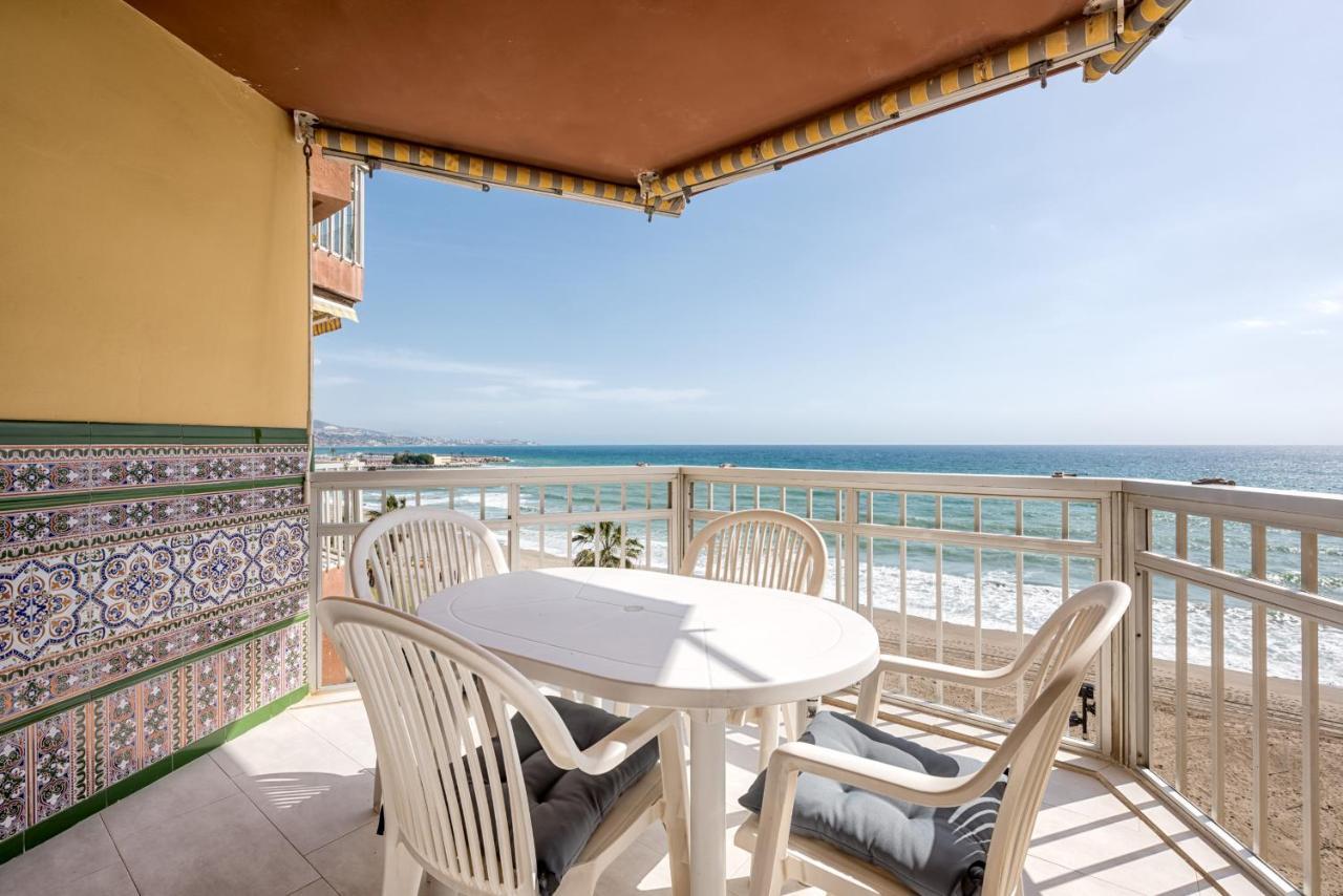 Wintowinrentals Relax & Frontal Sea View In Фуэнхирола Экстерьер фото